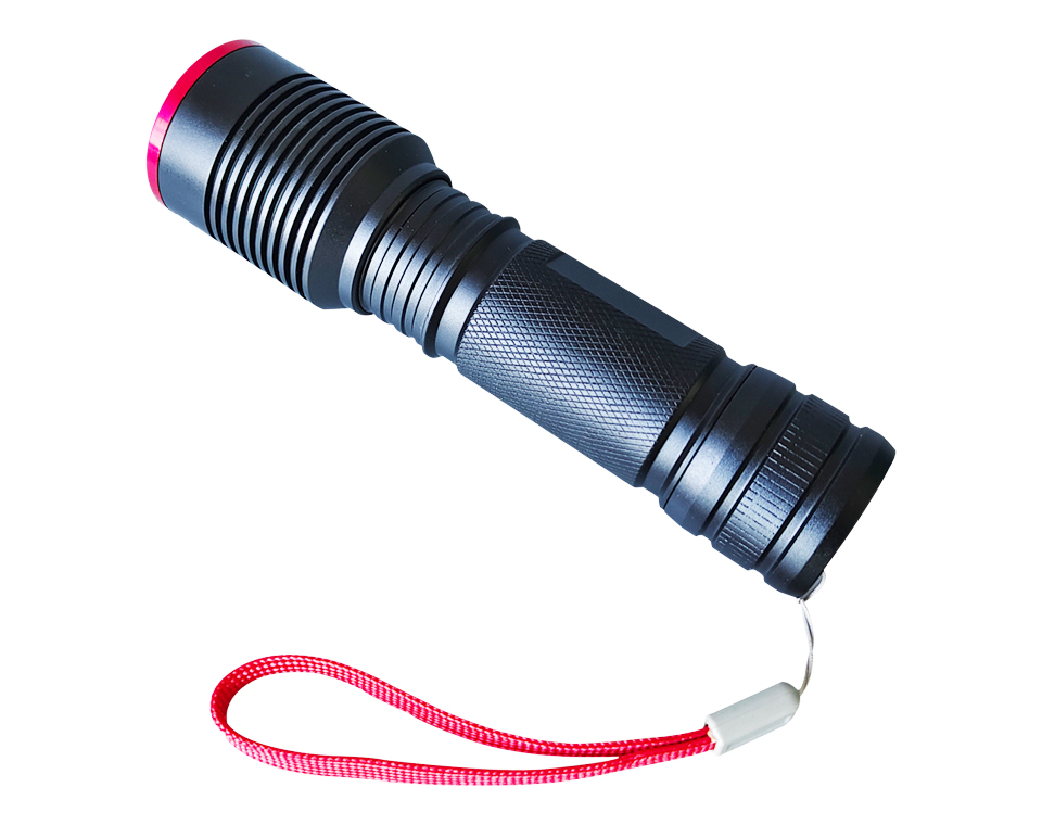 變焦強光手電筒